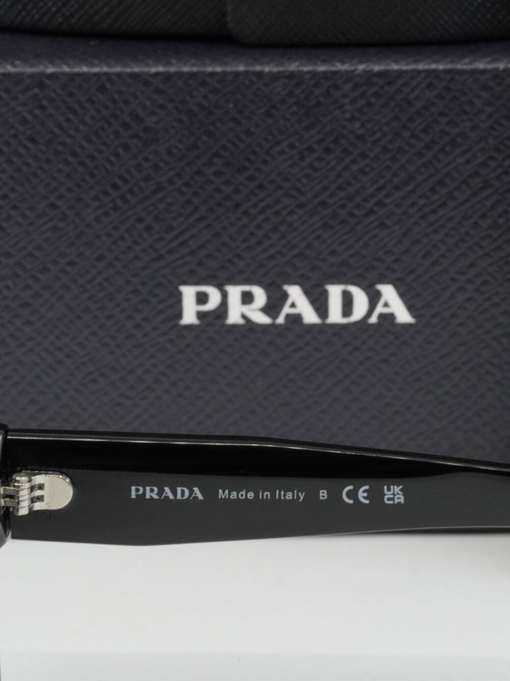 Prada PR19WS 1AB5S0 Rectangle Sunglasses – Black\Grey - Picture 7 of 10